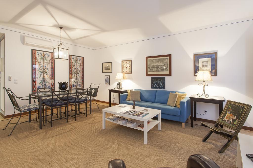 Bairrus Lisbon Apartments - Alfama II الغرفة الصورة