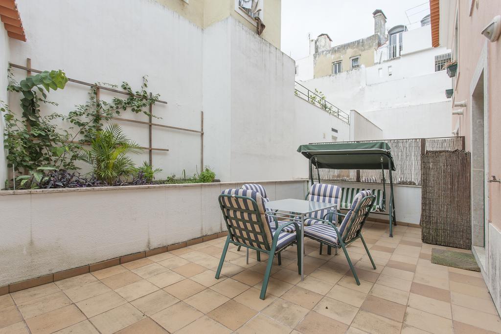 Bairrus Lisbon Apartments - Alfama II الغرفة الصورة