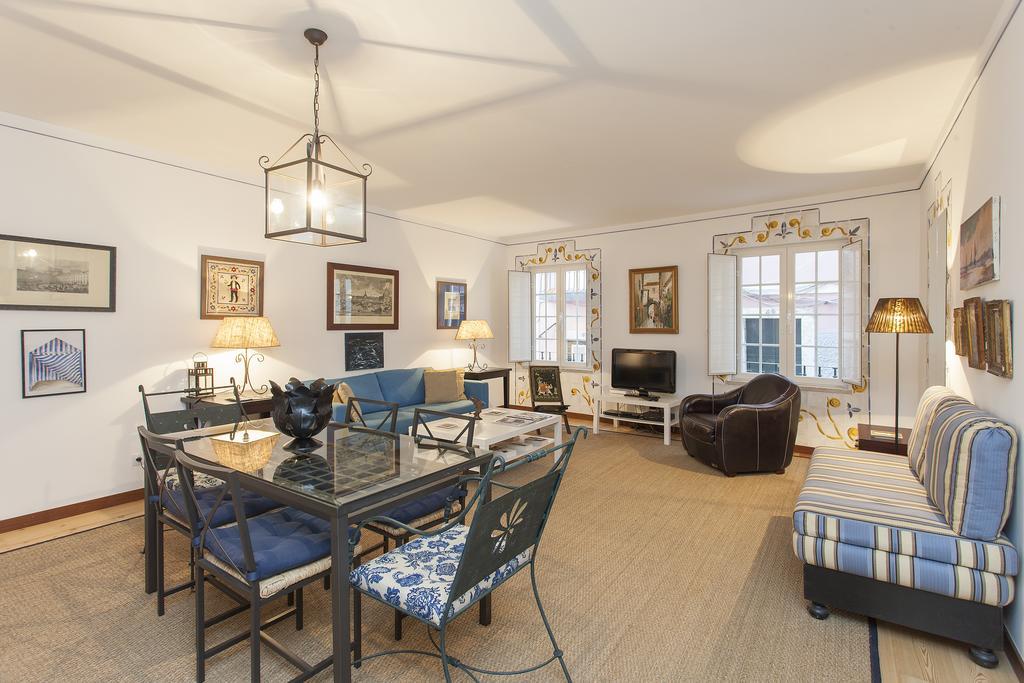 Bairrus Lisbon Apartments - Alfama II الغرفة الصورة